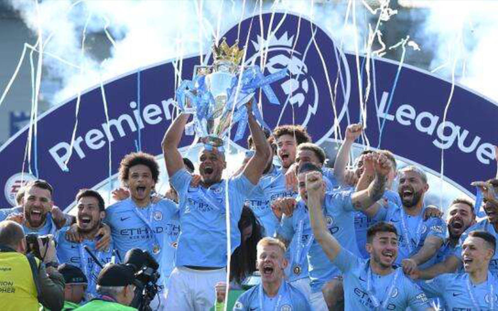 年轻球员的 年轻球员的